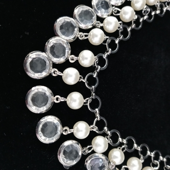 Jewelry Set - Picture 3 of 5